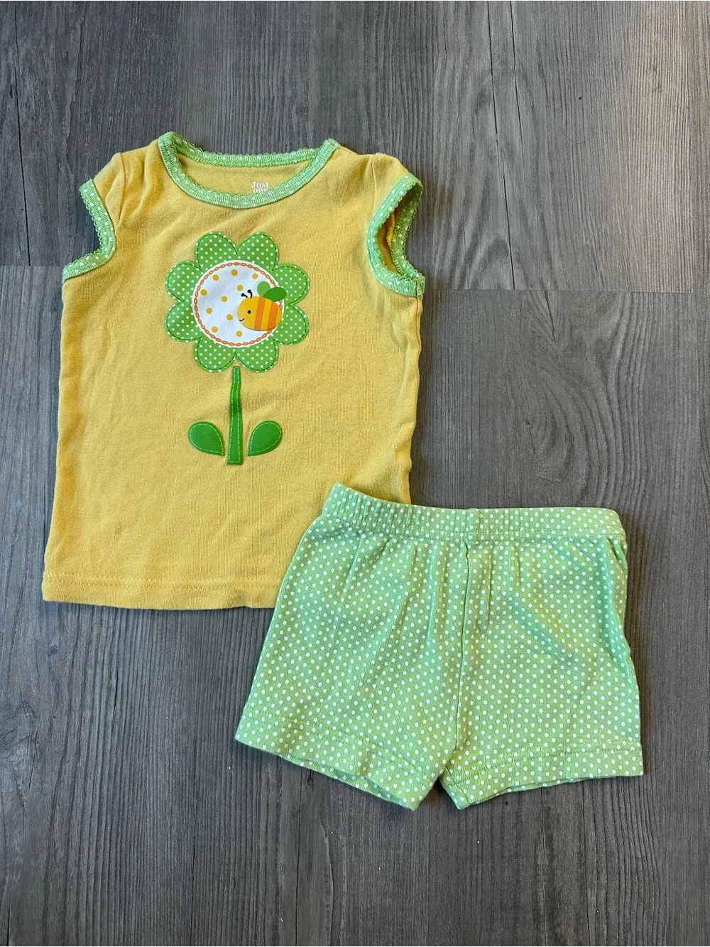 Carters Yellow & Green Flower & Bee Set